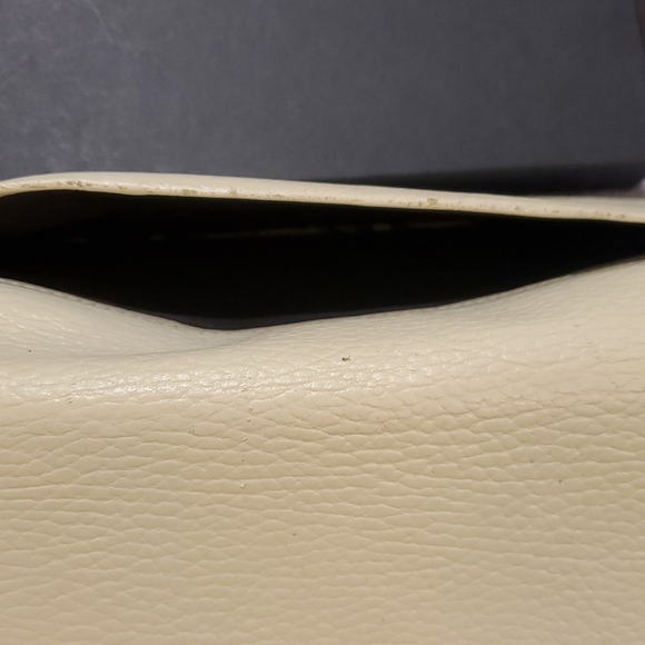 100%Auth Burberry Cream color Wallet Japan - Picture 4 of 14